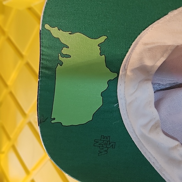 Hat - Picture 5 of 7